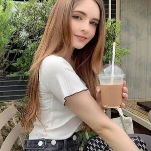 Meet your Posher, Gakqch